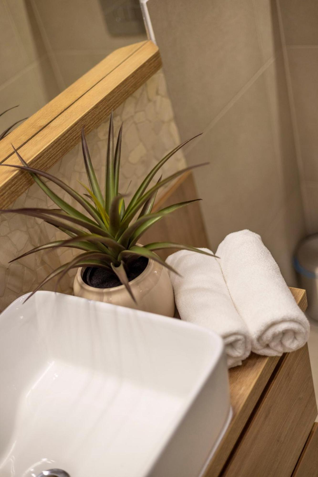 Exclusive N' Spacious Elizabeth Central Suite Будапеща Екстериор снимка
